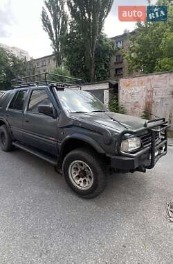 Внедорожник / Кроссовер Opel Frontera 1996 в 