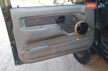Позашляховик / Кросовер Opel Frontera 1995 в 