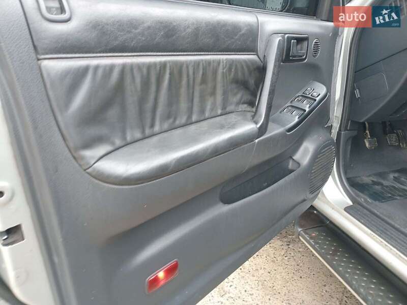 Внедорожник / Кроссовер Opel Frontera 1999 в Львове