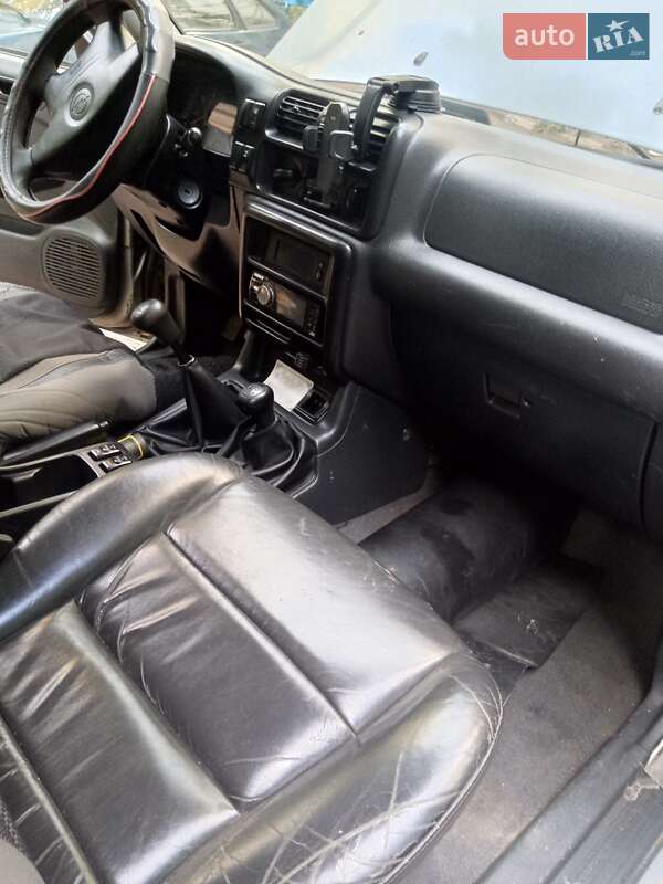 Позашляховик / Кросовер Opel Frontera 1999 в  фото Позашляховик / Кросовер Opel Frontera 1999 в