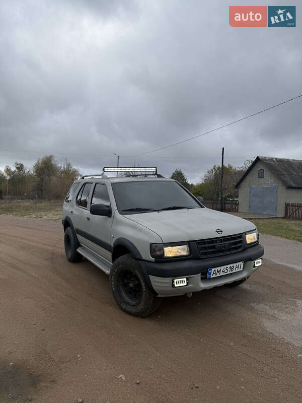 Внедорожник / Кроссовер Opel Frontera 2001 в Коростене фото 12 Внедорожник / Кроссовер Opel Frontera 2001 в Коростене