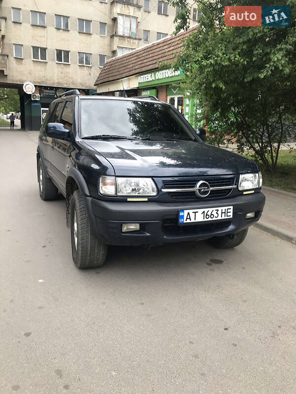 Opel Frontera 2003