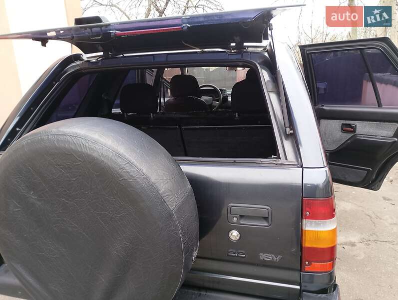 Внедорожник / Кроссовер Opel Frontera 1996 в Киеве