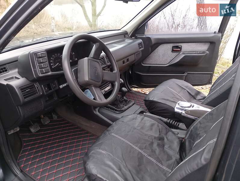 Внедорожник / Кроссовер Opel Frontera 1996 в Киеве