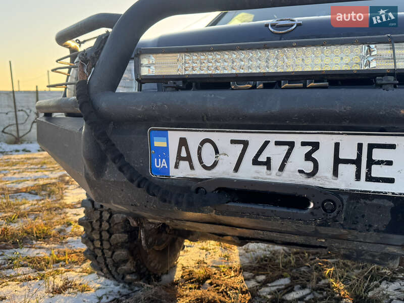 Внедорожник / Кроссовер Opel Frontera 1999 в Ужгороде