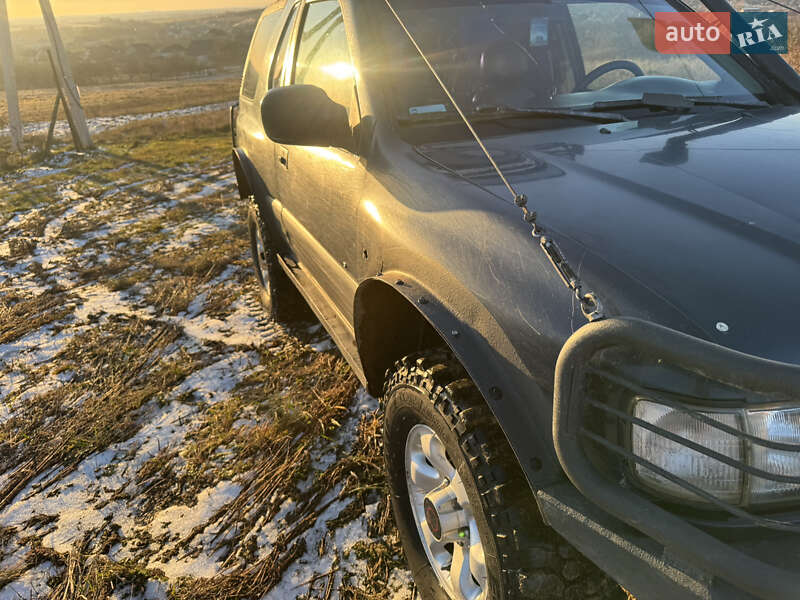 Внедорожник / Кроссовер Opel Frontera 1999 в Ужгороде