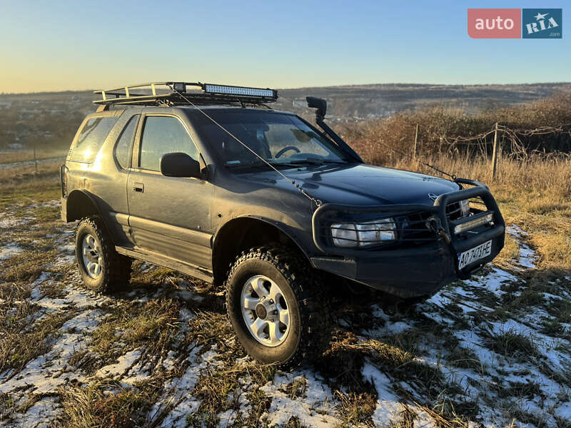Позашляховик / Кросовер Opel Frontera 1999 в Ужгороді