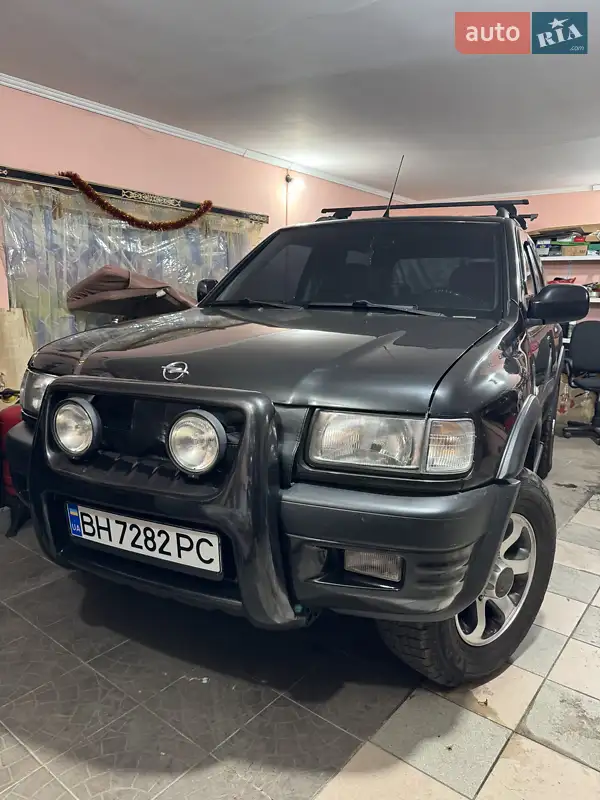 Opel Frontera 2000