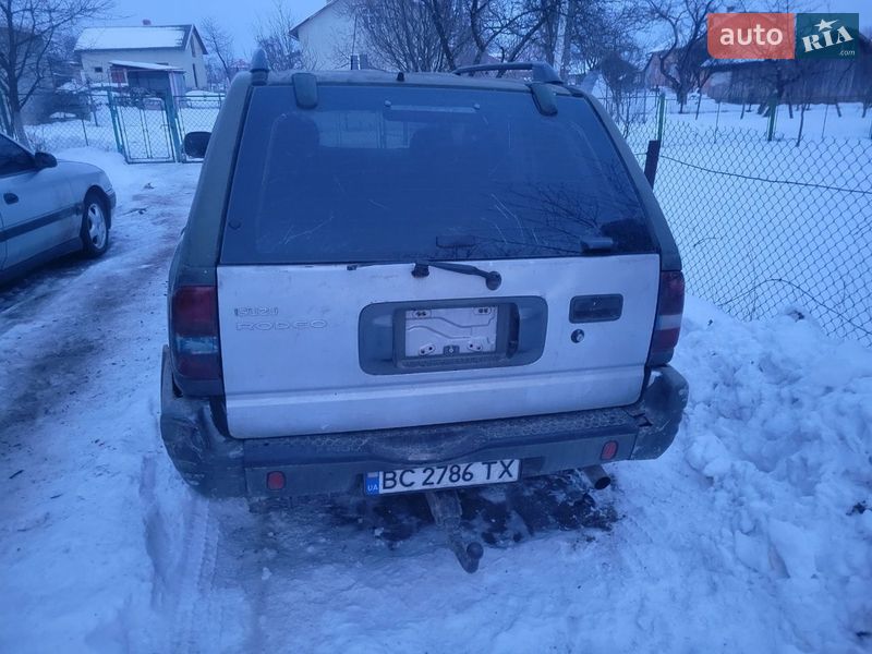 Позашляховик / Кросовер Opel Frontera 2003 в Львові