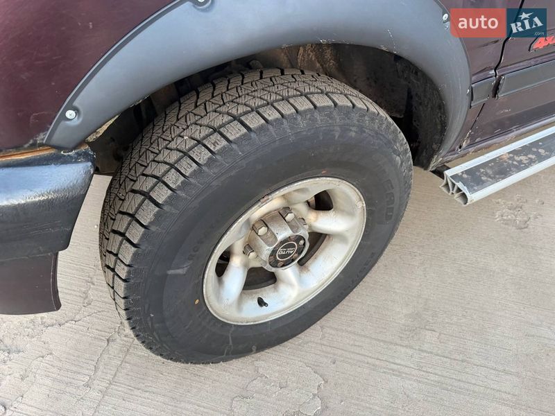 Позашляховик / Кросовер Opel Frontera 1994 в Золотоноші