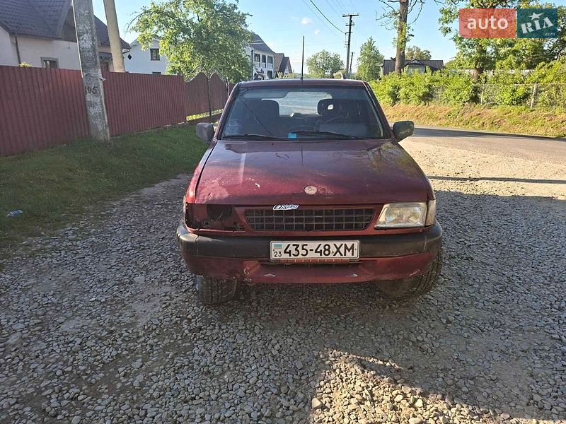 Внедорожник / Кроссовер Opel Frontera 1993 в Делятине