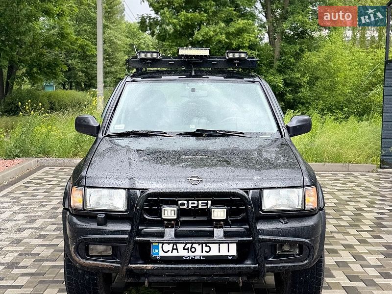 Opel Frontera 2000