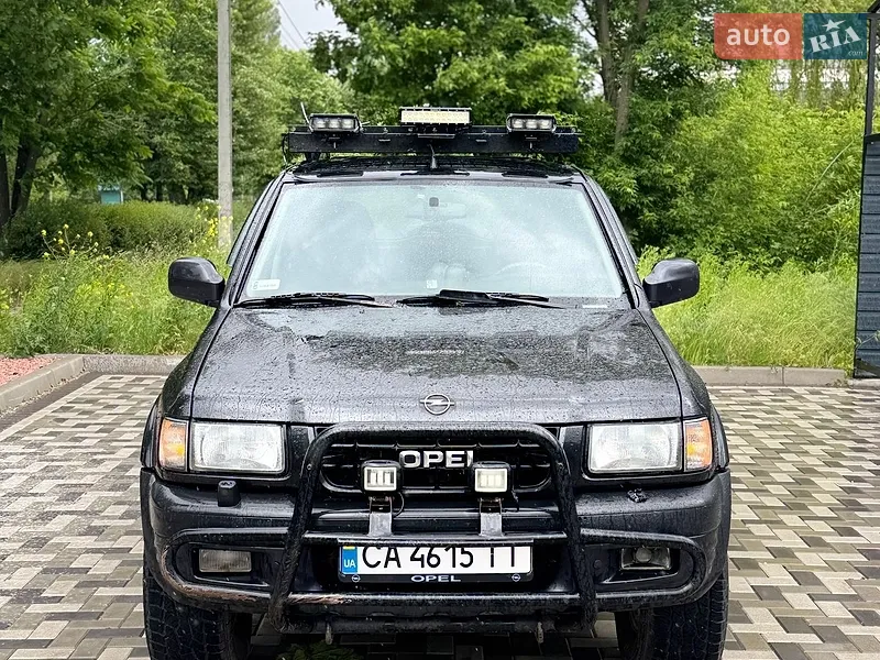 Opel Frontera 2000