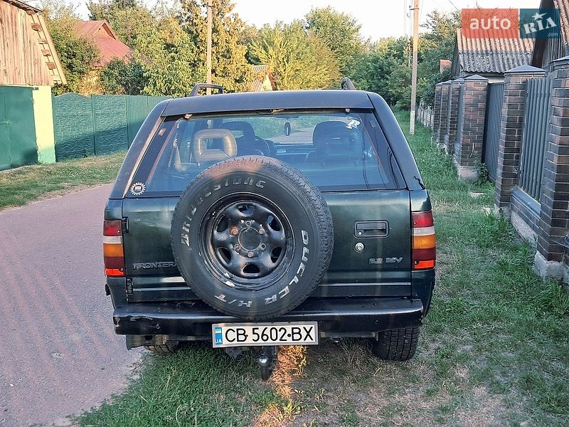 Позашляховик / Кросовер Opel Frontera 1996 в Чернігові