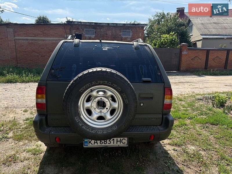 Внедорожник / Кроссовер Opel Frontera 1999 в Харькове