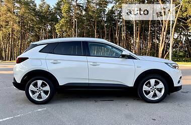 Внедорожник / Кроссовер Opel Grandland X 2020 в Киеве