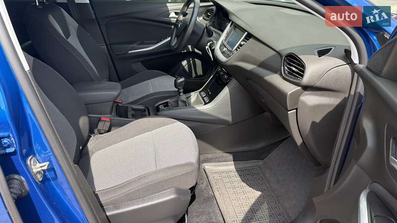 Внедорожник / Кроссовер Opel Grandland X 2020 в Киеве