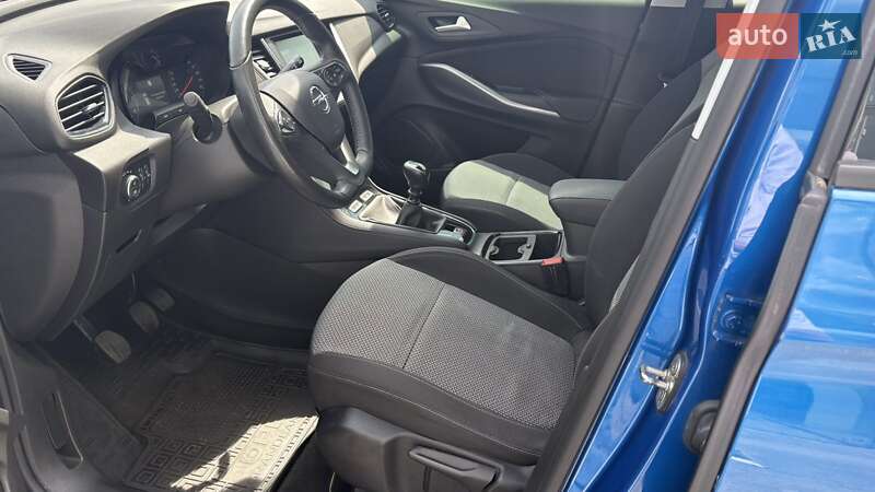 Внедорожник / Кроссовер Opel Grandland X 2020 в Киеве