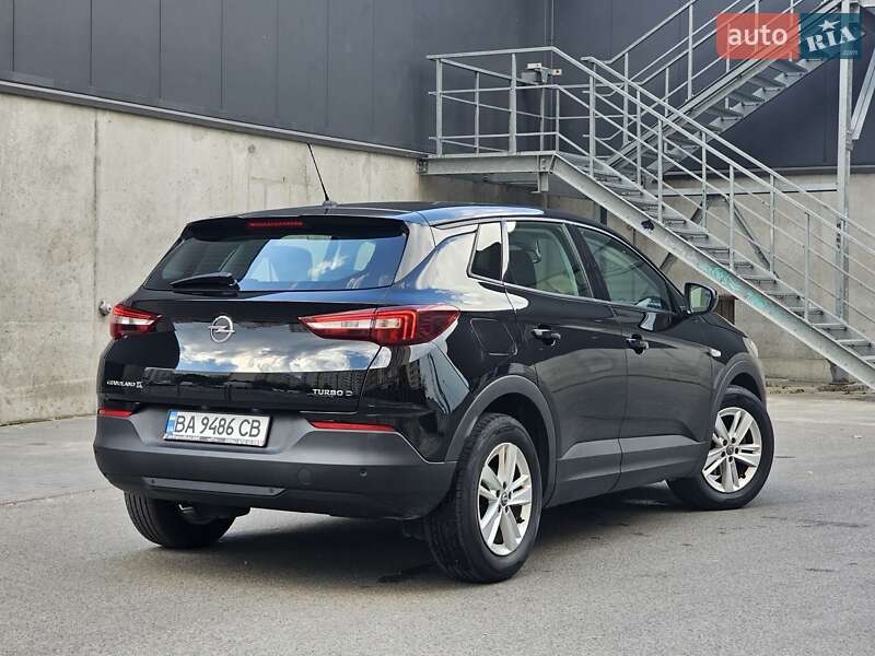 Внедорожник / Кроссовер Opel Grandland X 2019 в Киеве