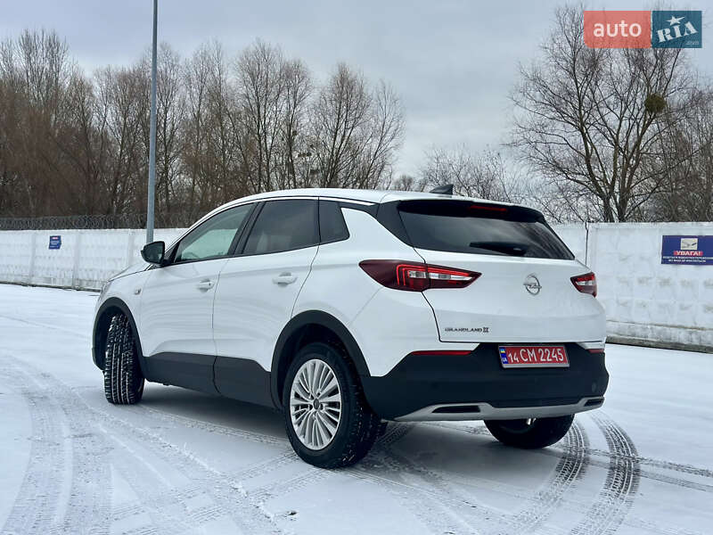 Позашляховик / Кросовер Opel Grandland X 2018 в Києві фото 5 Позашляховик / Кросовер Opel Grandland X 2018 в Києві