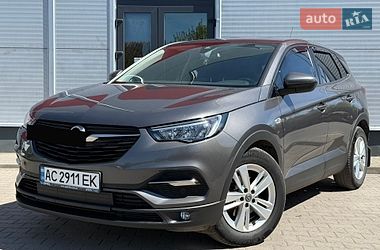 Внедорожник / Кроссовер Opel Grandland X 2020 в Нововолынске
