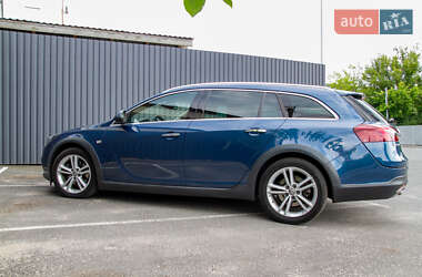 Универсал Opel Insignia Country Tourer 2016 в 