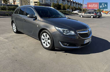 Універсал Opel Insignia Country Tourer 2015 в Крюківщині