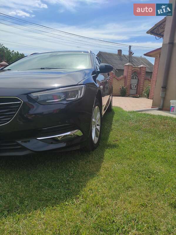 Универсал Opel Insignia Country Tourer 2019 в Черновцах