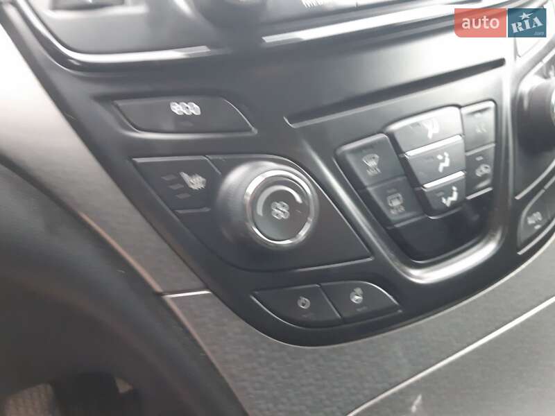 Универсал Opel Insignia Country Tourer 2015 в Львове