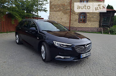 Унiверсал Opel Insignia Sports Tourer 2017 в Тернополі