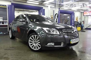 Седан Opel Insignia 2011 в Черновцах