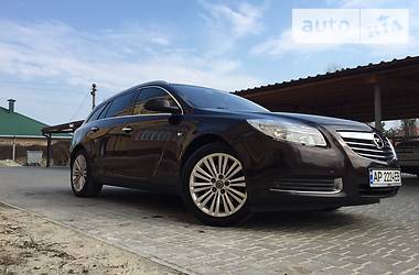 Универсал Opel Insignia 2013 в Мелитополе