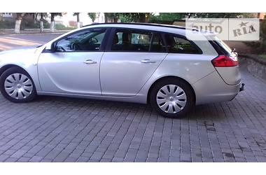 Универсал Opel Insignia 2010 в Жидачове