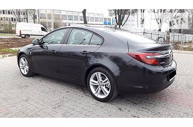 Седан Opel Insignia 2015 в Ивано-Франковске