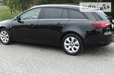Универсал Opel Insignia 2014 в Бродах