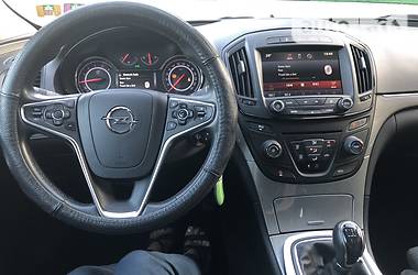 Седан Opel Insignia 2014 в 