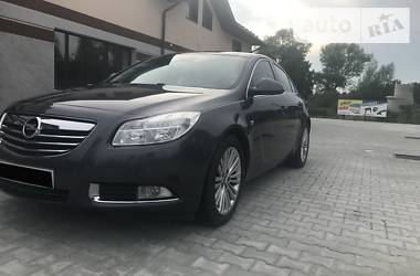 Хэтчбек Opel Insignia 2012 в Ивано-Франковске