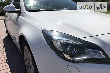 Універсал Opel Insignia 2013 в 