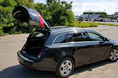 Универсал Opel Insignia 2012 в Полтаве