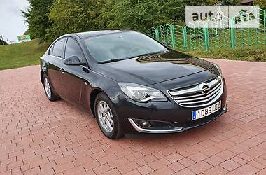 Седан Opel Insignia 2015 в Трускавце