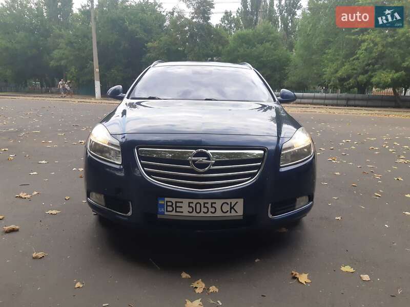 Универсал Opel Insignia 2010 в Николаеве