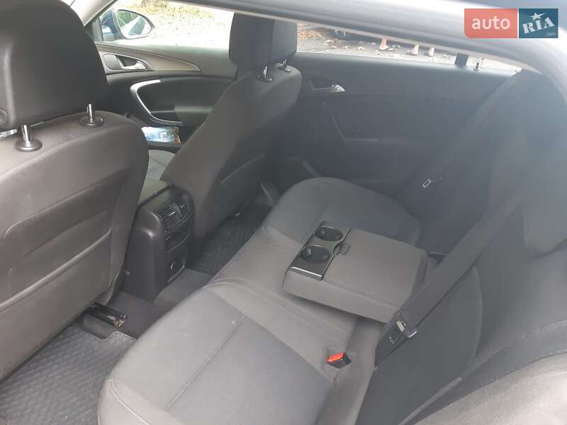 Универсал Opel Insignia 2010 в Николаеве