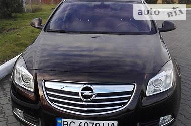 Универсал Opel Insignia 2012 в Львове