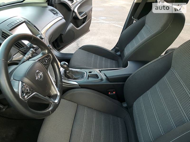 Універсал Opel Insignia 2016 в Житомирі