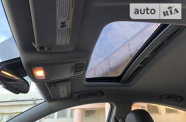 Седан Opel Insignia 2010 в 