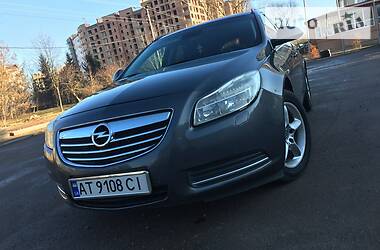 Универсал Opel Insignia 2010 в Ивано-Франковске