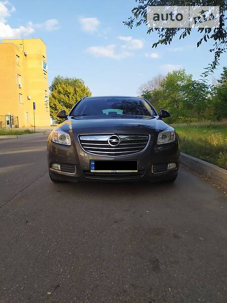 Універсал Opel Insignia 2009 в 