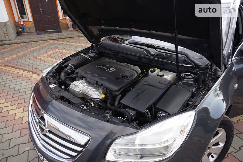 Універсал Opel Insignia 2013 в Самборі