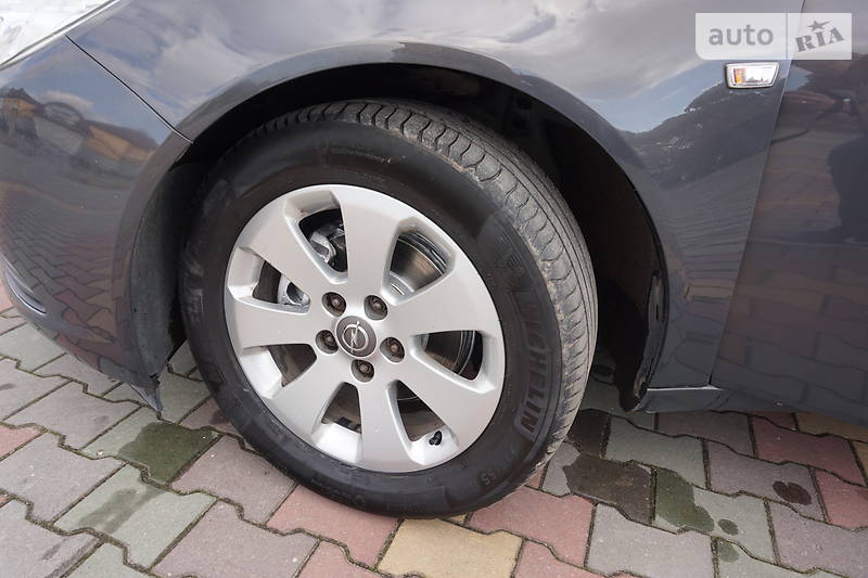 Універсал Opel Insignia 2013 в Самборі