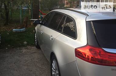 Універсал Opel Insignia 2010 в 
